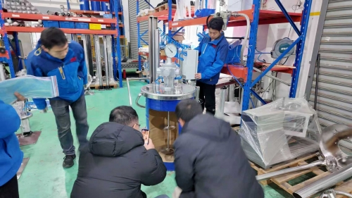 流体行业搅拌难题破解：定制 DSV 系列气动搅拌机实战案例分享